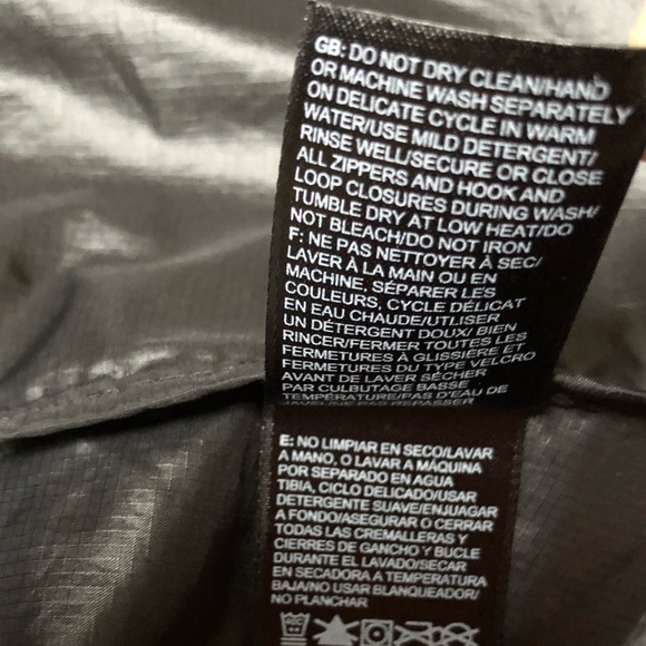 North Face Jacket - Picture 7 of 8